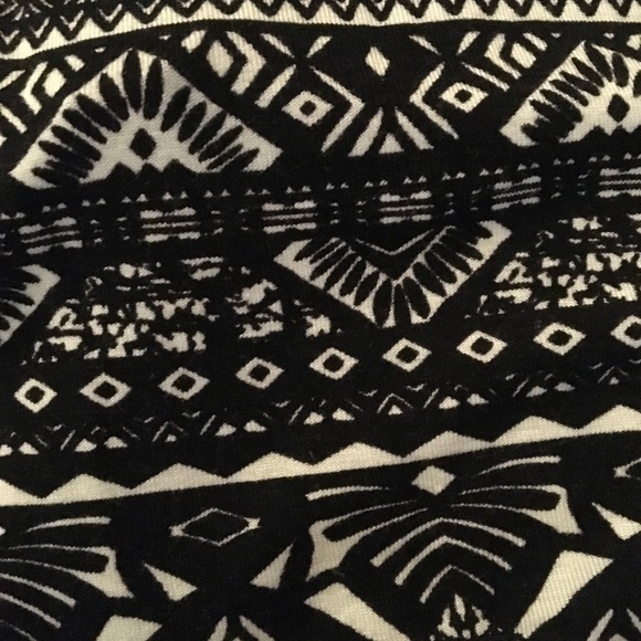 -🥳NWT-  La hearts 💕 ♥️ Crop Top🥳 - Picture 5 of 5